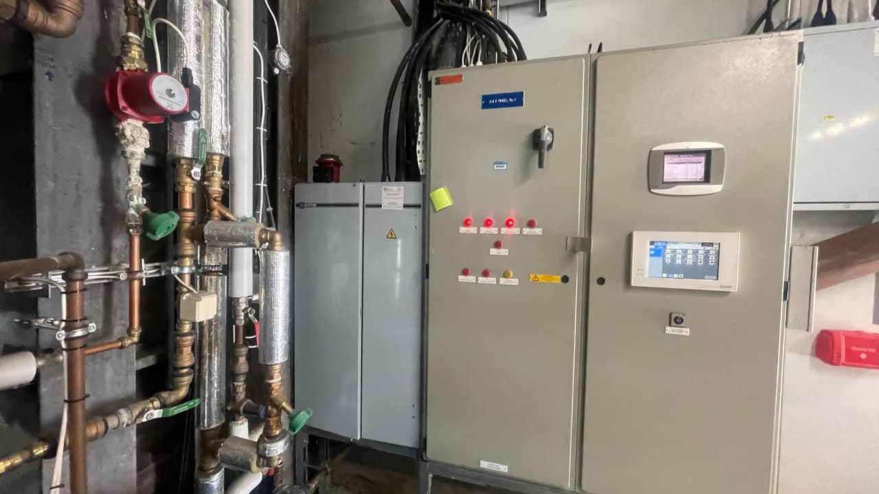 Building Management System (BMS)